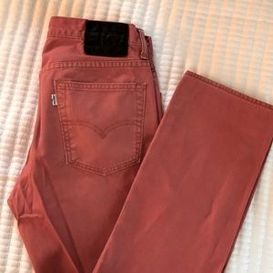 Levi Strauss 513: 33-32 Mens Salmon Straight-leg Jeans